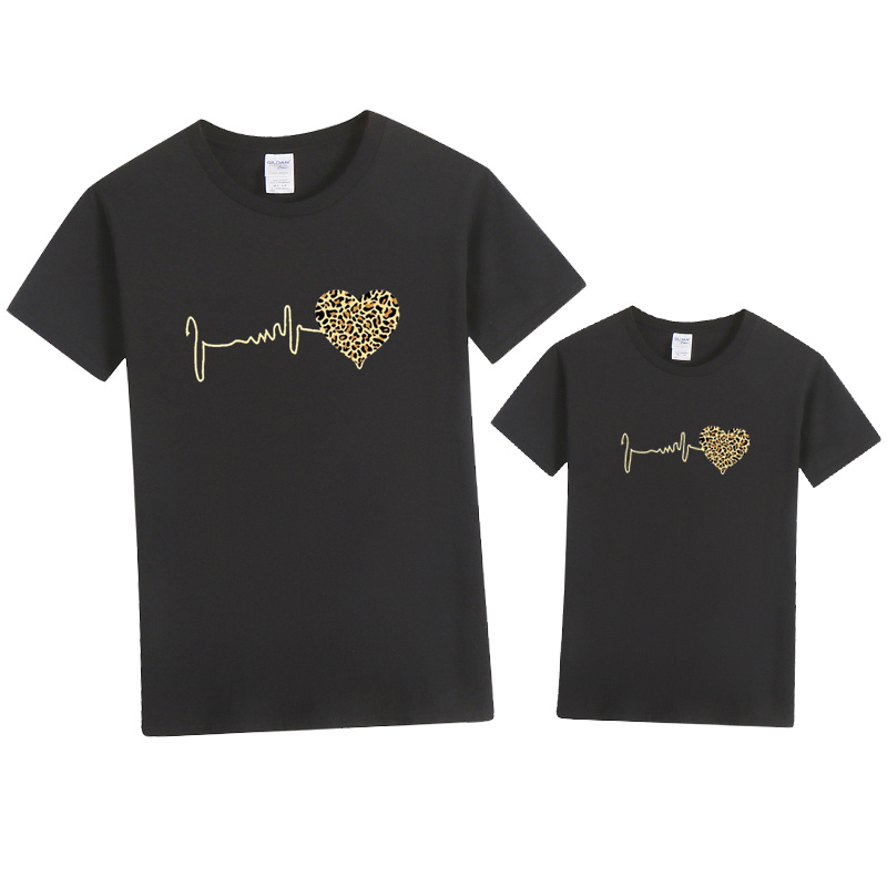 Leopard Heart Family T-shirt M - Plant Parent Shirt recension och pris