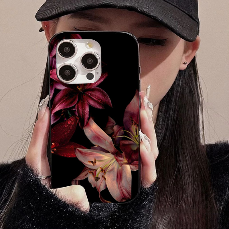 Elegant Red Lily Flower Phone  - Plants X recension och pris